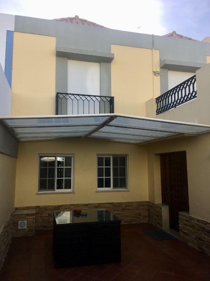 Casa Das Figuras FAO Exterior photo